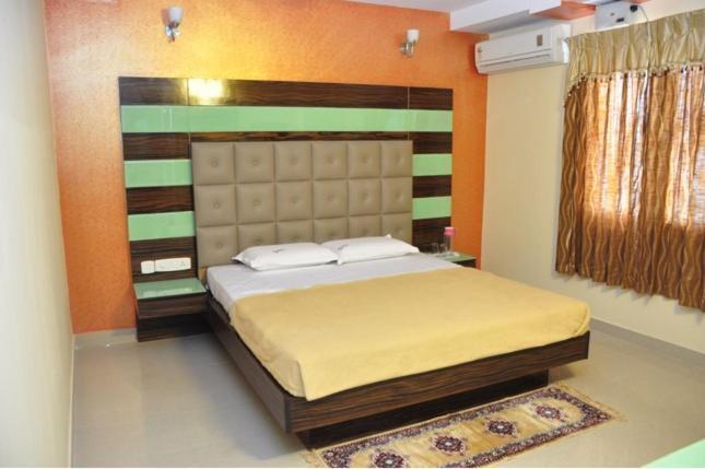 Hotel Seven Hills Inn Tirupati Exterior photo