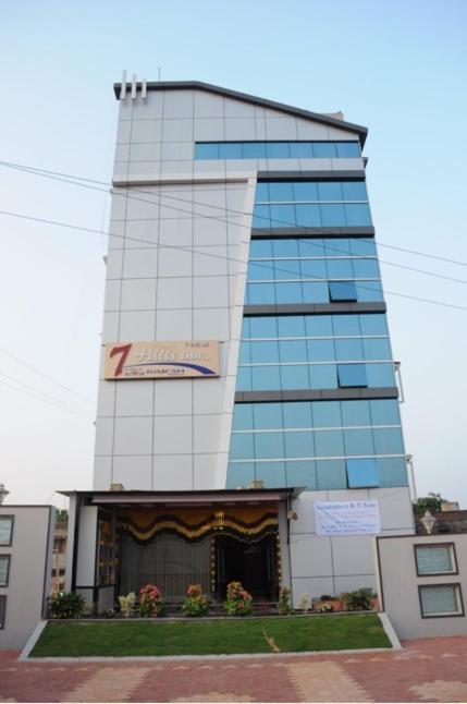 Hotel Seven Hills Inn Tirupati Exterior photo